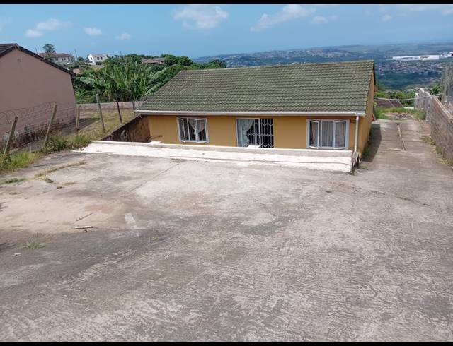 3 BEDROOM HOUSE FOR SALE IN TRENANCE PARK